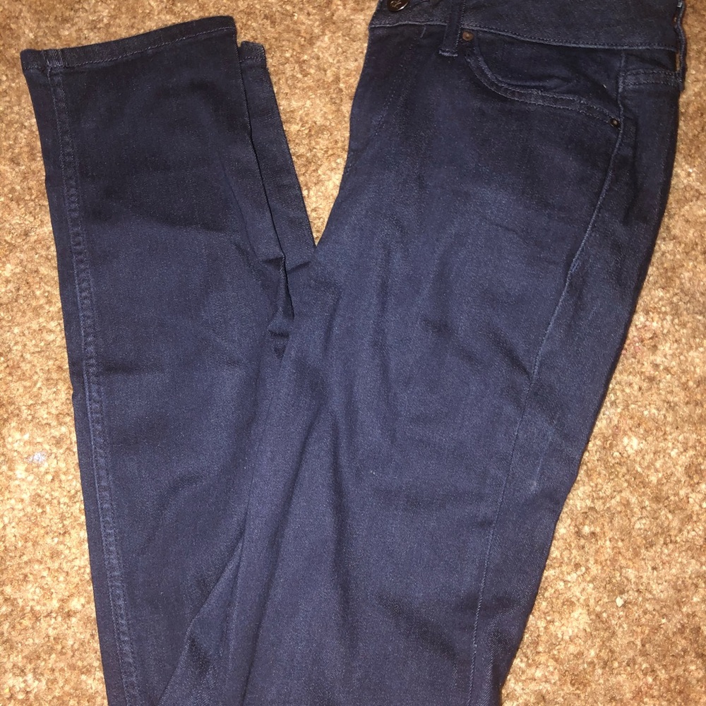 jeans